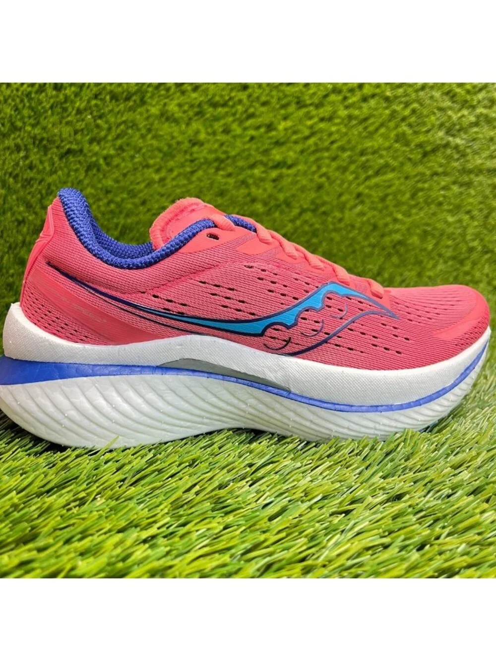 Saucony Endorphin Speed 3 Womens Size 5 Pink Blue White Running Shoes Sneakers